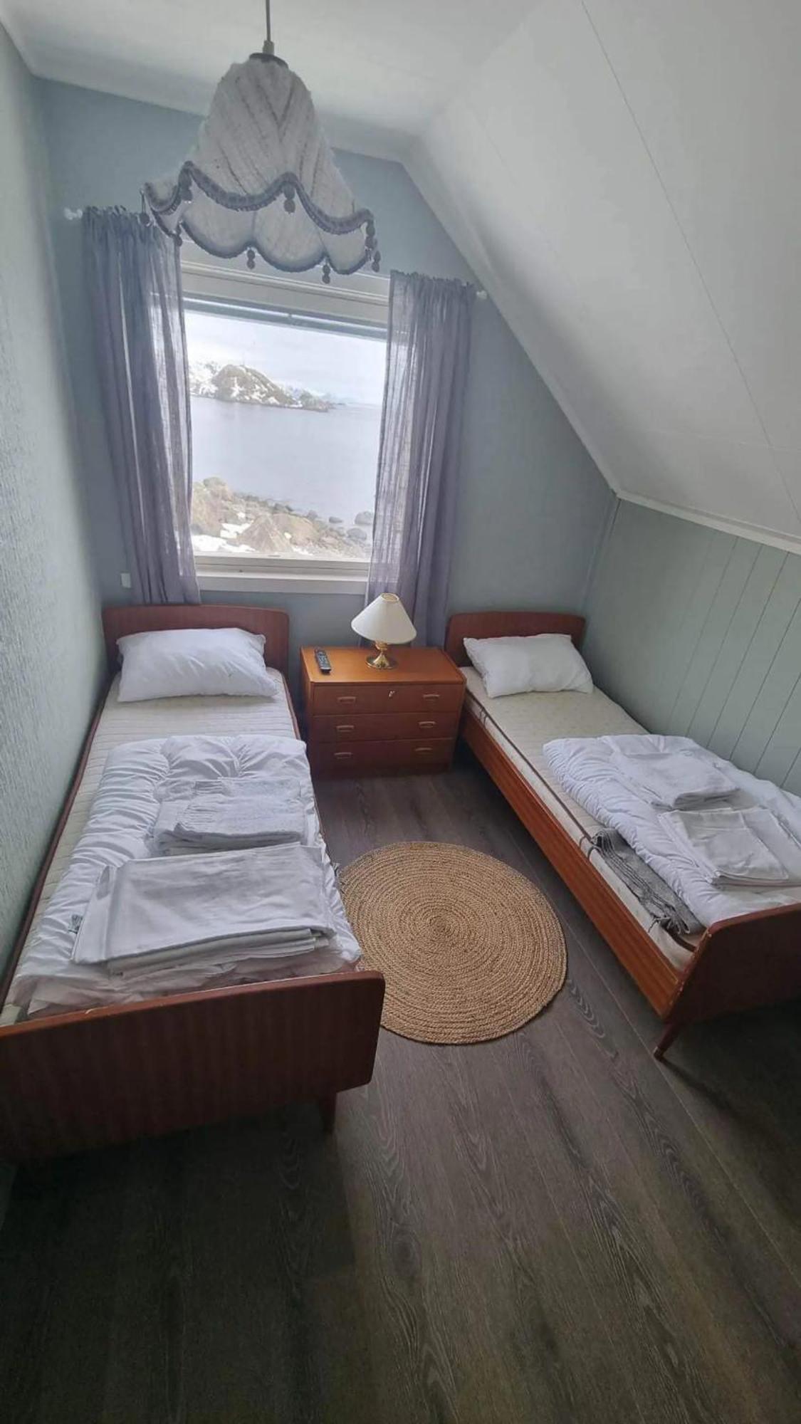 House By The Sea Reine, Lofoten Exterior foto
